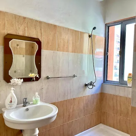 Appartamento Albor - In The Heart Of Vlora!