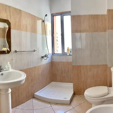 Albor - In The Heart Of Vlora! Appartamento *