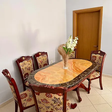 Appartamento Albor - In The Heart Of Vlora! *